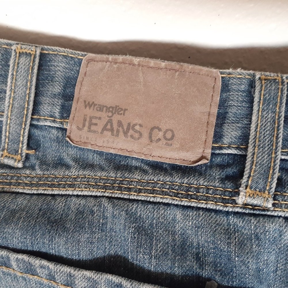 Wrangler Men's Blue Jean 38x32